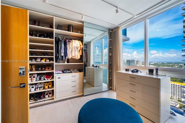 600 NE 27th St 3201, Miami, FL 33137