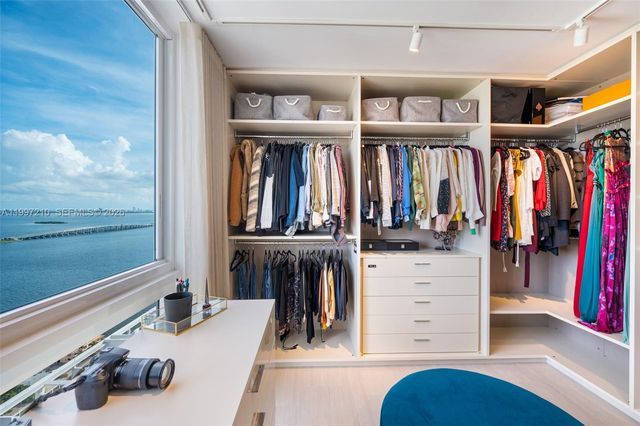 600 NE 27th St 3201, Miami, FL 33137