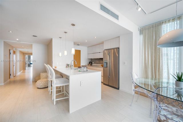 600 NE 27th St 3201, Miami, FL 33137