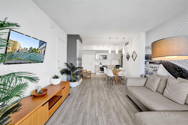 2602 E Hallandale Beach Boulevard R906, Hallandale Beach, FL 33009