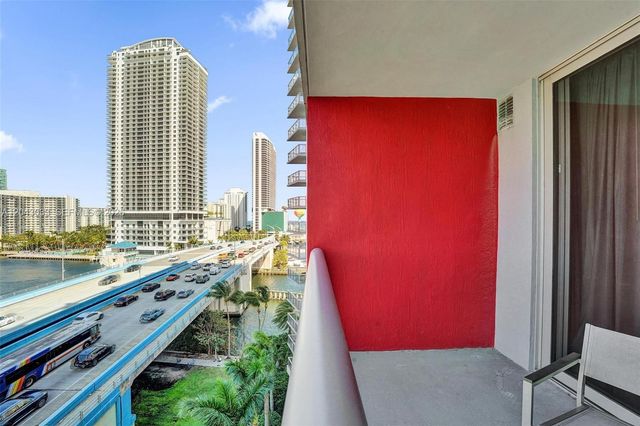 2602 E Hallandale Beach Boulevard R906, Hallandale Beach, FL 33009
