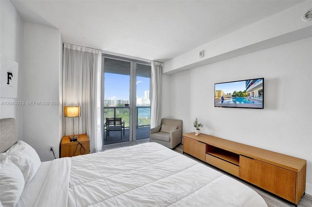 2602 E Hallandale Beach Boulevard R906, Hallandale Beach, FL 33009