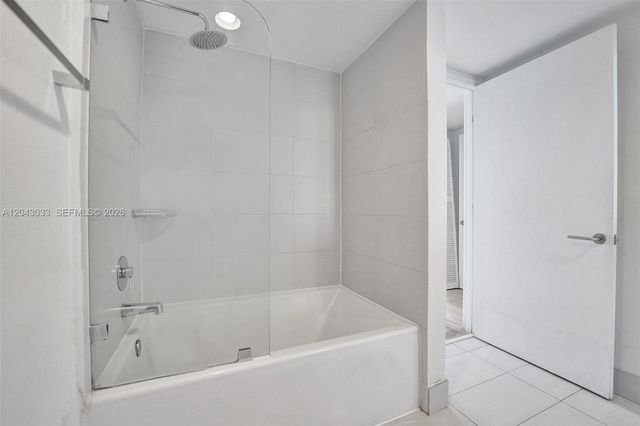 2602 E Hallandale Beach Boulevard R906, Hallandale Beach, FL 33009