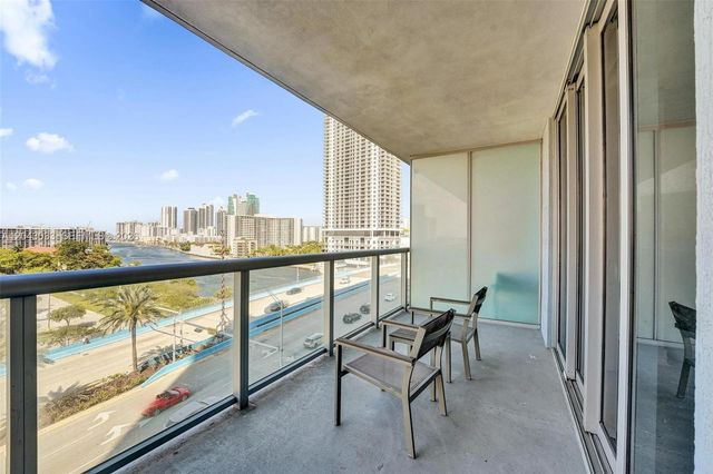 2602 E Hallandale Beach Boulevard R906, Hallandale Beach, FL 33009
