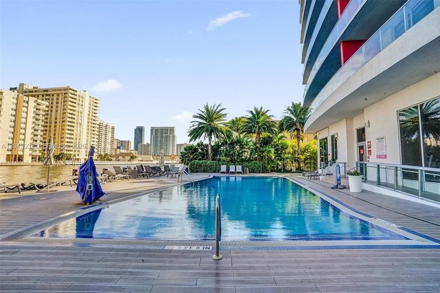 2602 E Hallandale Beach Boulevard R906, Hallandale Beach, FL 33009