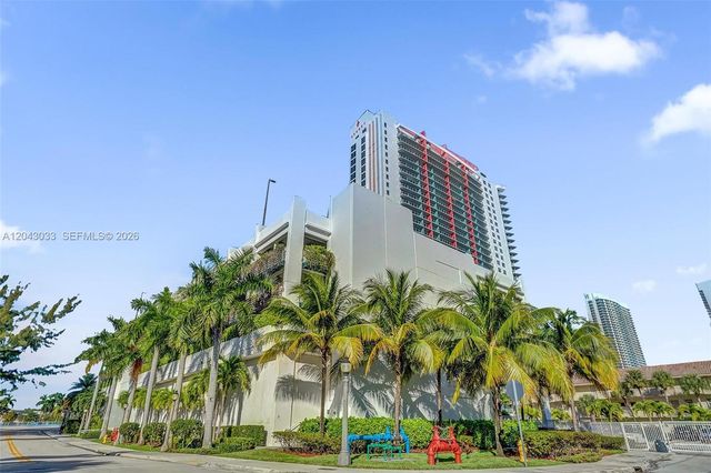 2602 E Hallandale Beach Boulevard R906, Hallandale Beach, FL 33009