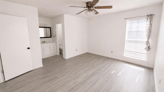 11685 Alief Clodine Road 10, Houston, TX 77082