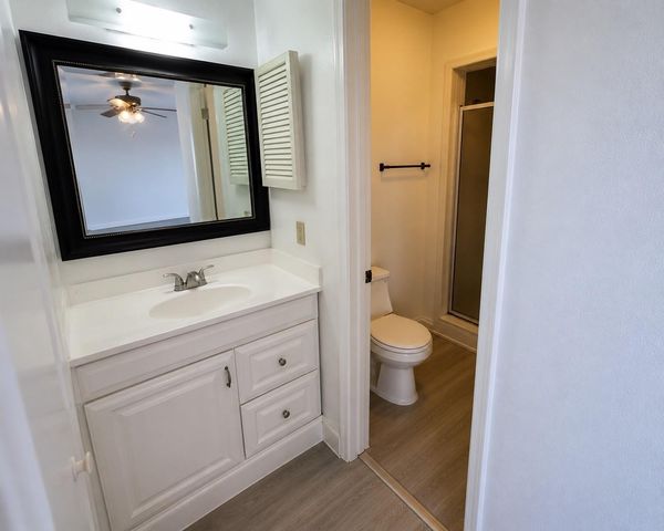 11685 Alief Clodine Road 10, Houston, TX 77082