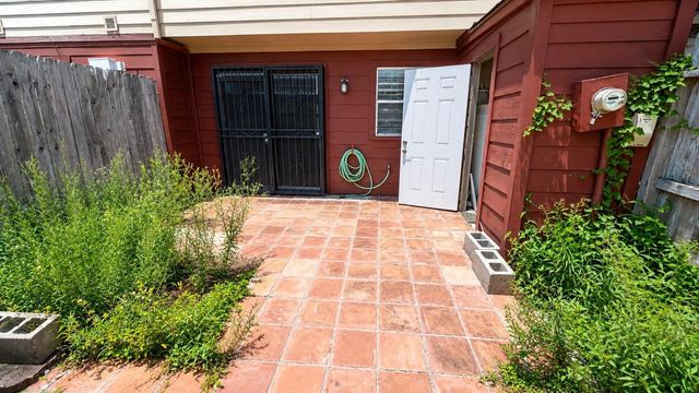 11685 Alief Clodine Road 10, Houston, TX 77082