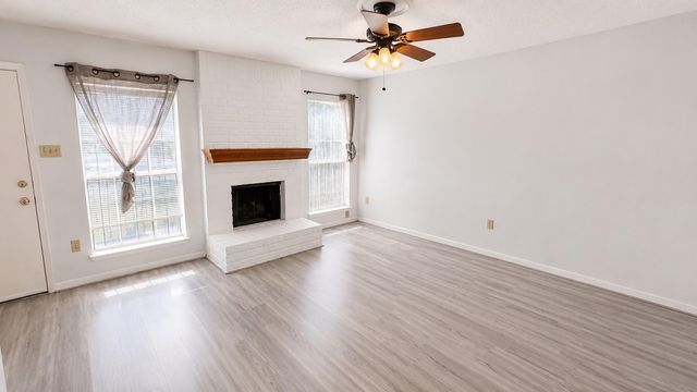 11685 Alief Clodine Road 10, Houston, TX 77082