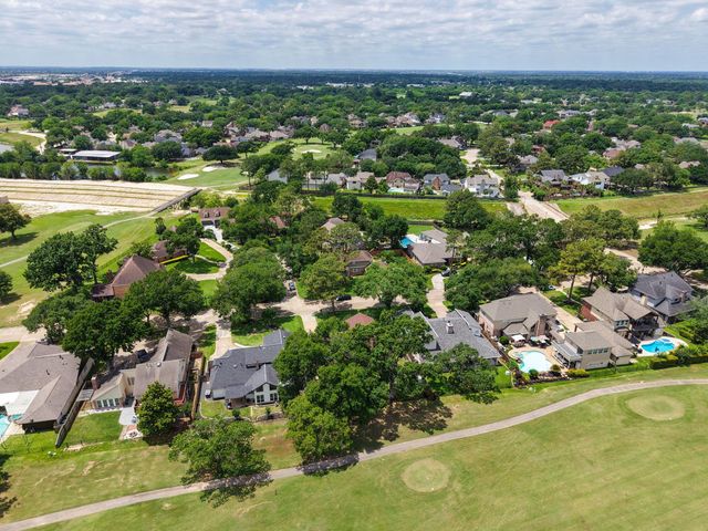 7314 Blenheim Palace Lane, Houston, TX 77095