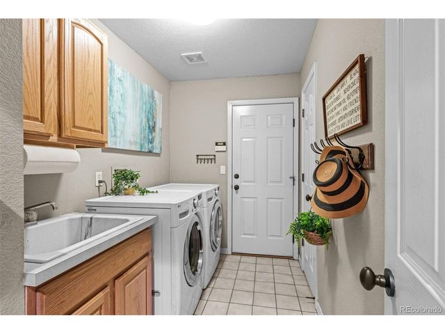 16859 W 63rd Ln, Arvada, CO 80403