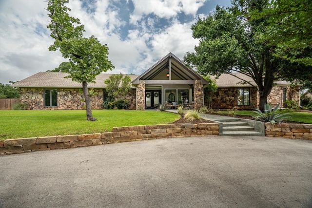 610 Sunset Court, Argyle, TX 76226
