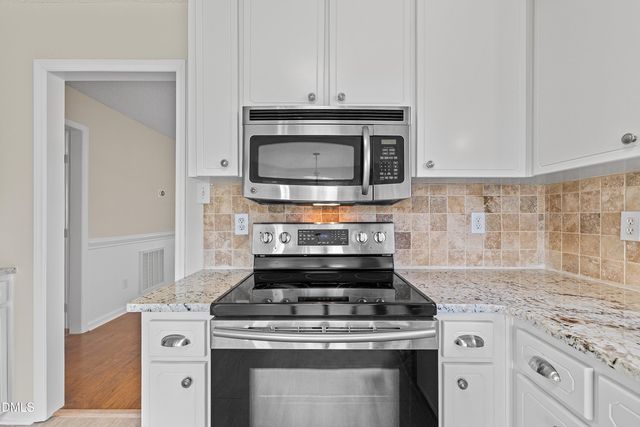 112 Pebble Drive, Clayton, NC 27520