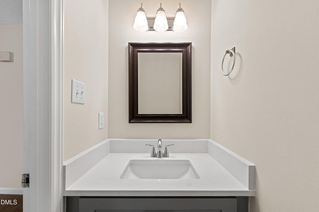 112 Pebble Drive, Clayton, NC 27520