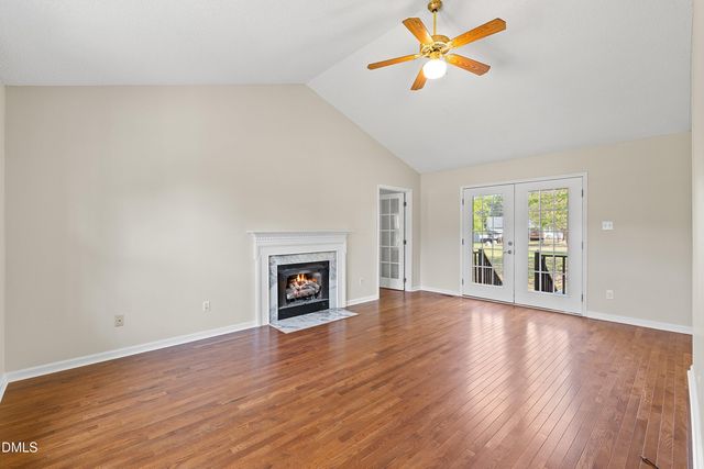 112 Pebble Drive, Clayton, NC 27520