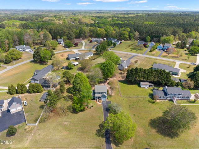 112 Pebble Drive, Clayton, NC 27520