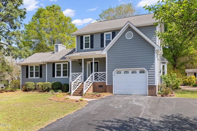 112 Pebble Drive, Clayton, NC 27520