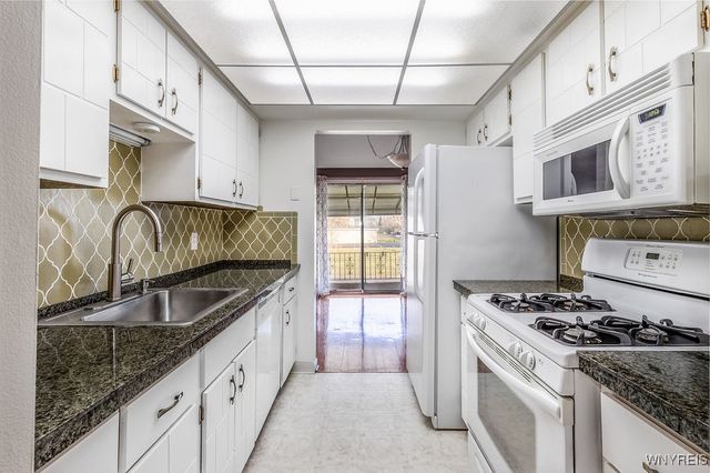 61 Henel Avenue 07, Amherst, NY 14226