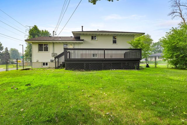 3000 Quarles Road, Brooklyn Center, MN 55429