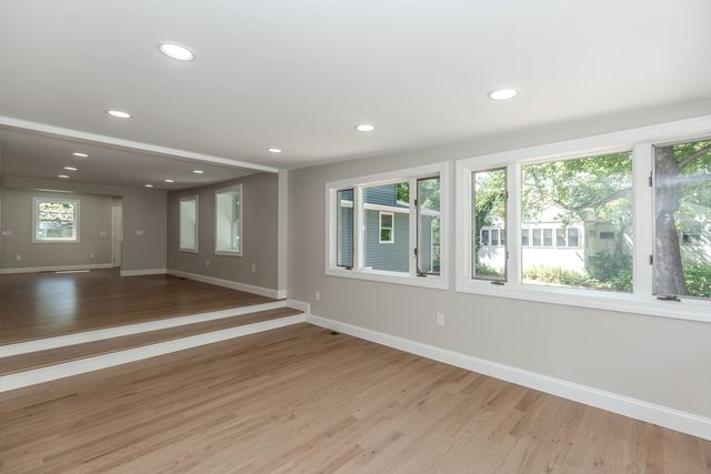 1855 Old Louisquissett Pike, Lincoln, RI 02865