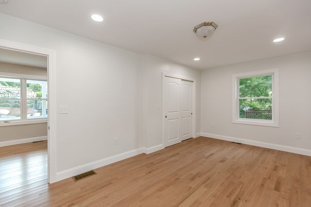 1855 Old Louisquissett Pike, Lincoln, RI 02865