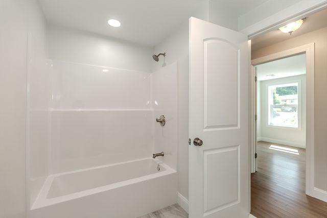1855 Old Louisquissett Pike, Lincoln, RI 02865
