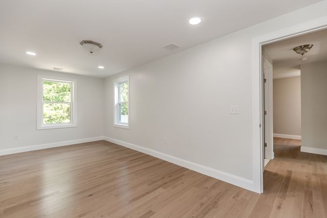 1855 Old Louisquissett Pike, Lincoln, RI 02865
