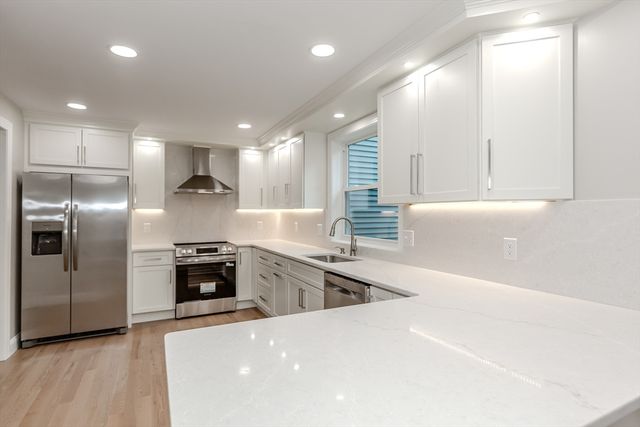 1855 Old Louisquissett Pike, Lincoln, RI 02865