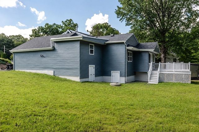1855 Old Louisquissett Pike, Lincoln, RI 02865