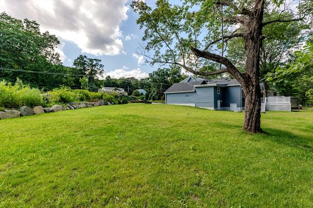 1855 Old Louisquissett Pike, Lincoln, RI 02865