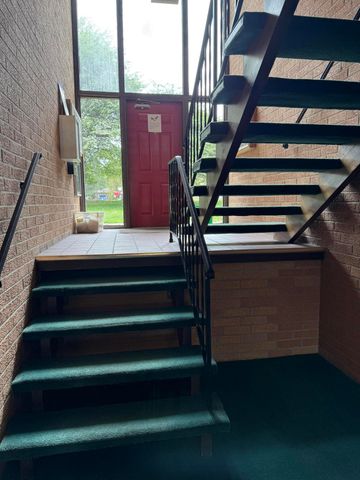 716 Moraine Trace 3, Schererville, IN 46375