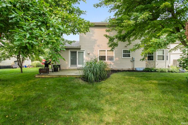 2926 Brooktree Court, Elkhart, IN 46514