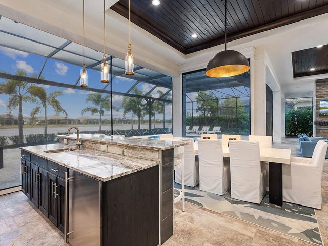 8493 PAVIA WAY, Lakewood Ranch, FL 34202