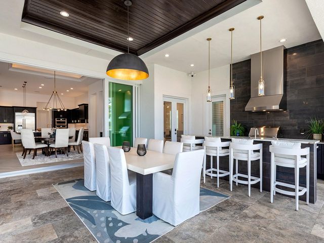 8493 PAVIA WAY, Lakewood Ranch, FL 34202