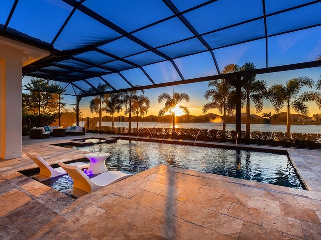 8493 PAVIA WAY, Lakewood Ranch, FL 34202