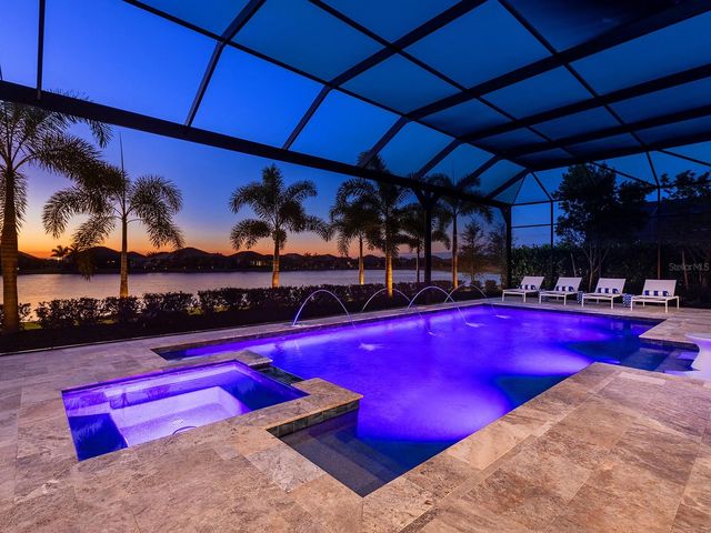 8493 PAVIA WAY, Lakewood Ranch, FL 34202