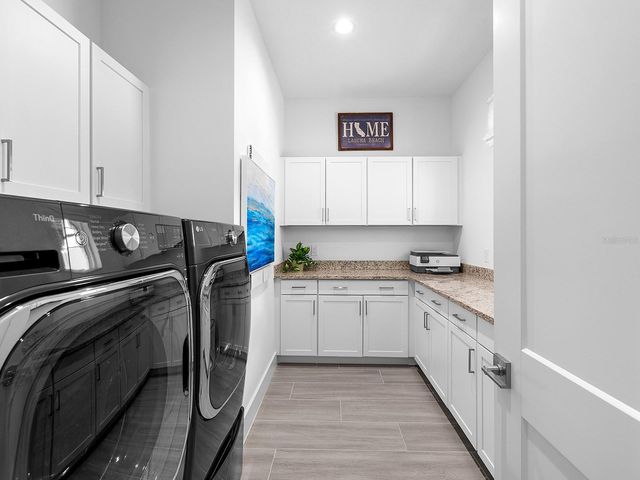 8493 PAVIA WAY, Lakewood Ranch, FL 34202