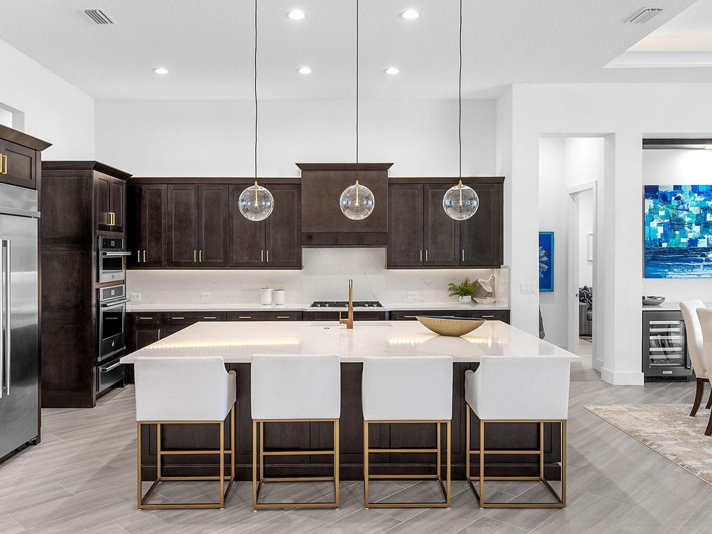 Image 16 of property listing at 8493 PAVIA WAY, Lakewood Ranch, FL 34202