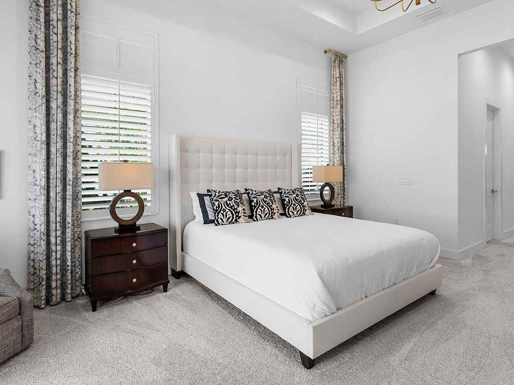 Image 29 of property listing at 8493 PAVIA WAY, Lakewood Ranch, FL 34202