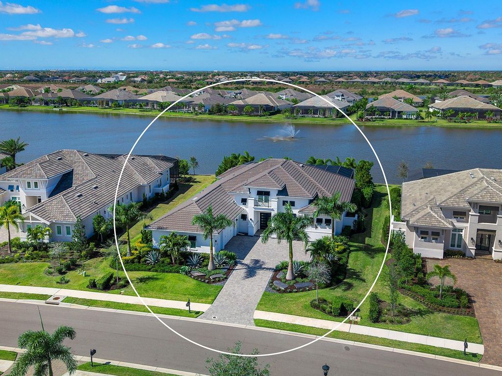 Image 63 of property listing at 8493 PAVIA WAY, Lakewood Ranch, FL 34202