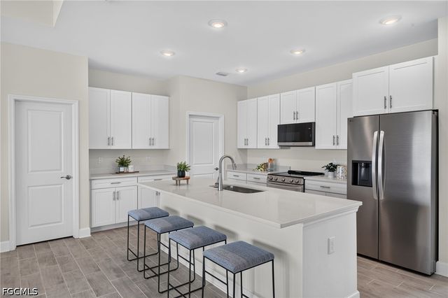 536 NW 18th AVE, Cape Coral, FL 33993