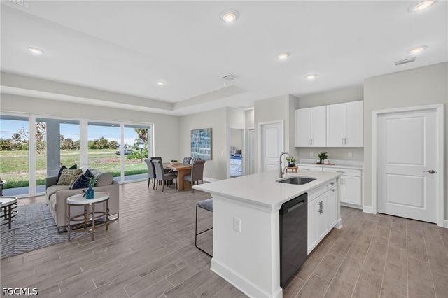 536 NW 18th AVE, Cape Coral, FL 33993
