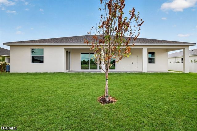 536 NW 18th AVE, Cape Coral, FL 33993