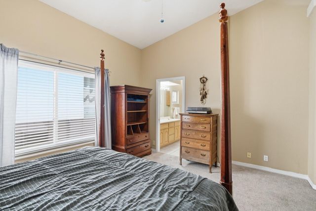 3042 Copper Creek Road SE, Rio Rancho, NM 87124