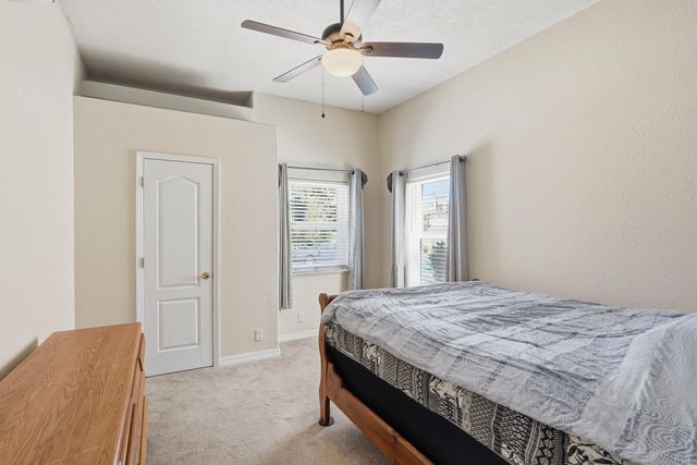 3042 Copper Creek Road SE, Rio Rancho, NM 87124