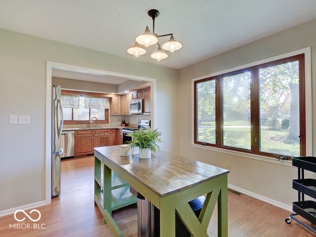 10214 Swiftsail Lane, Indianapolis, IN 46256