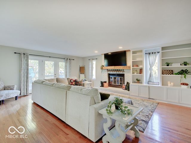 10214 Swiftsail Lane, Indianapolis, IN 46256