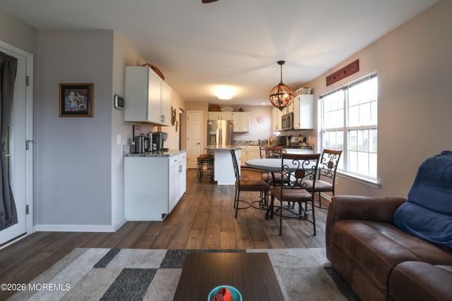 2357 W Ashfield Court, Toms River, NJ 08755