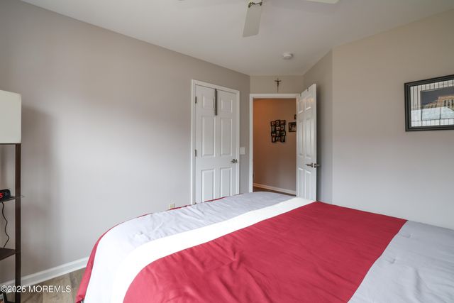 2357 W Ashfield Court, Toms River, NJ 08755